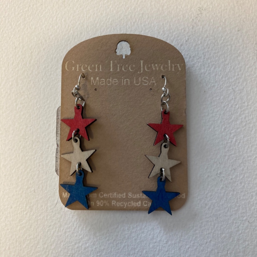 Celebrate 250 ! Red white and blue star dangle wood earrings - Picture 2 of 6